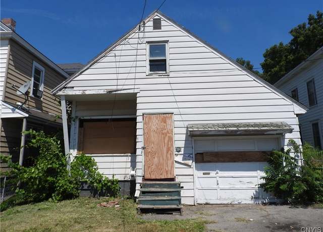 Property at 234 Richmond Ave, Syracuse, NY 13204, 4 beds, 1.5 baths