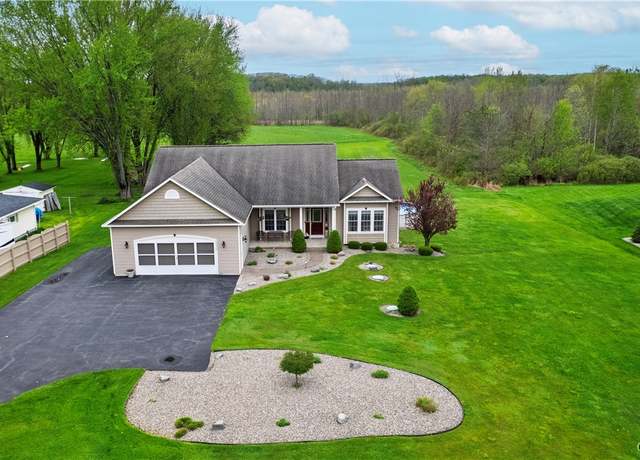 Property at 6033 Mud Mill Rd, Cicero, NY 13209, 4 beds, 3.5 baths