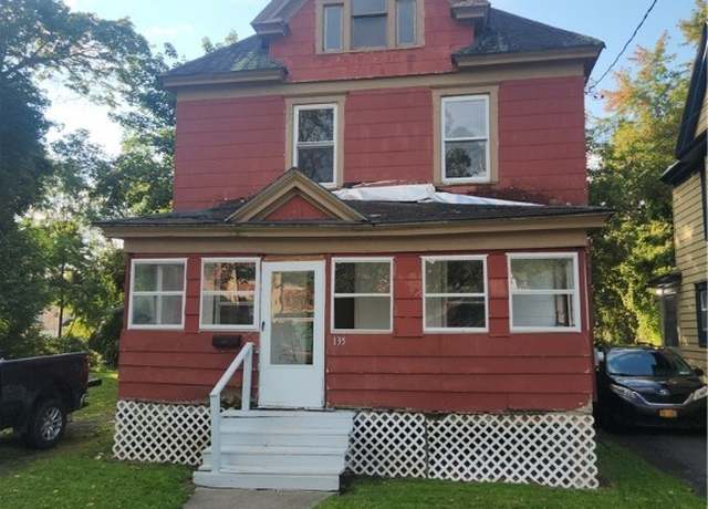 Property at 135 W Pleasant Ave, Syracuse, NY 13205, 4 beds, 1 bath
