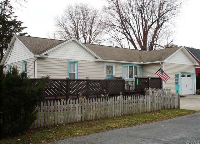 Property at 111 Washington Pl, Hounsfield, NY 13685, 3 beds, 2 baths