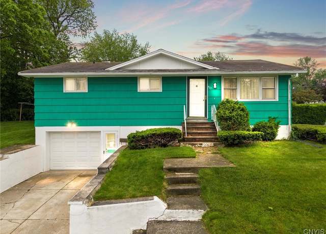 Property at 477 Audubon Pkwy, Syracuse, NY 13224, 3 beds, 2 baths