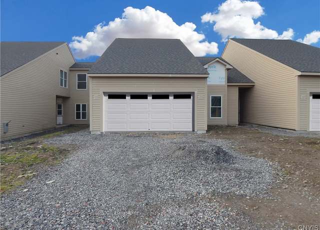 Property at 302 Bunker Hl, Syracuse, NY 13207, 3 beds, 3.5 baths