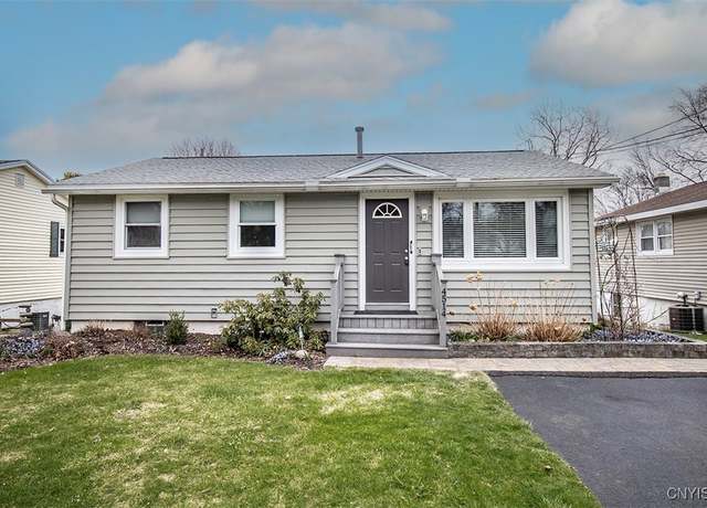Property at 4514 Wilcox Pl, Onondaga, NY 13078, 2 beds, 1.5 baths