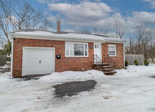 Property at 109 Gilbert Ave, Syracuse, NY 13208, 2 beds, 1 bath