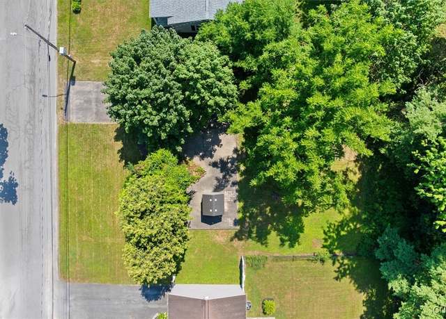 Property at 1218 Crestview Dr, Utica, NY 13502