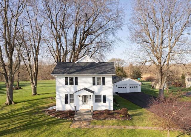 Property at 5844 Mud Mill Rd, Cicero, NY 13029, 4 beds, 2 baths