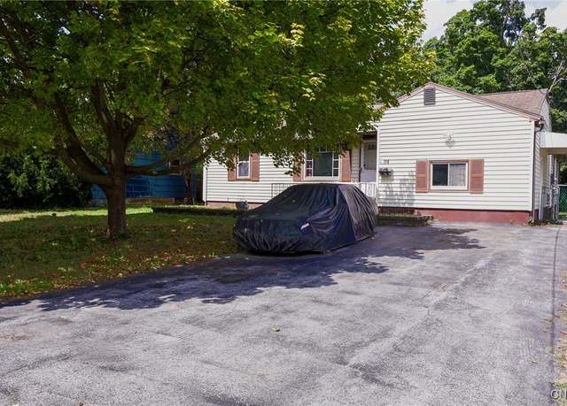 Property at 114 Valentine Dr, Cicero, NY 13212, 4 beds, 2 baths