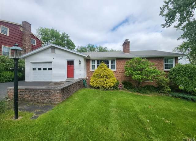 Property at 149 Robbins Ln, Dewitt, NY 13214, 3 beds, 2.5 baths