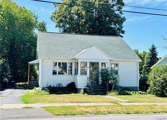 Property at 4 Case Ave, Auburn, NY 13021, 4 beds, 1.5 baths