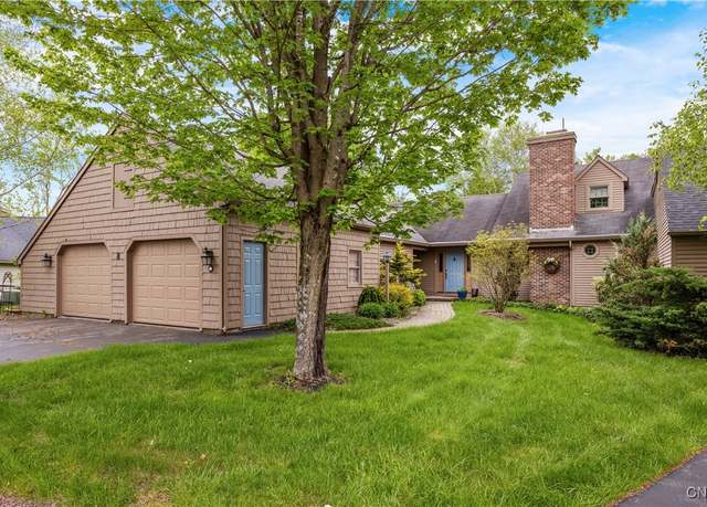 Property at 8 Handhewn Way, Manlius, NY 13104, 3 beds, 3.5 baths