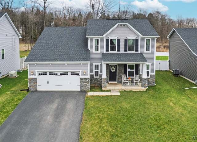 Property at 8552 Mcnamara Dr, Clay, NY 13041, 4 beds, 2.5 baths