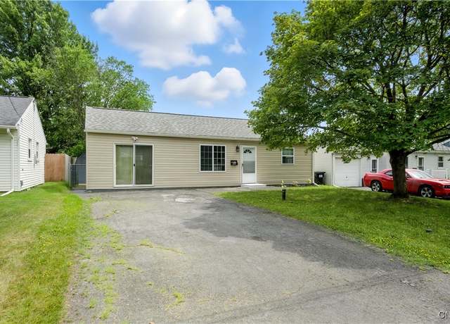 Property at 122 Frederick Dr, Salina, NY 13088, 3 beds, 1 bath