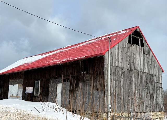 Property at 189 Dennis Rd, Scriba, NY 13126