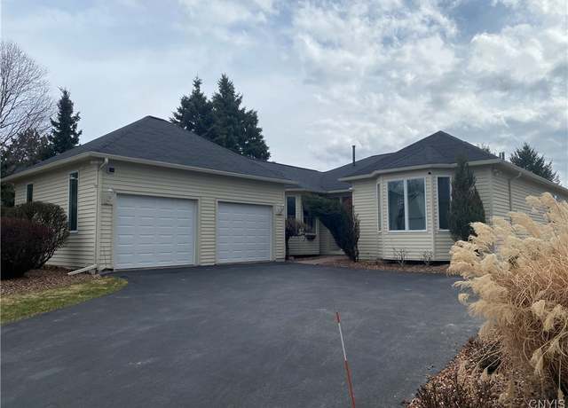Property at 5177 Pointe East Dr, Dewitt, NY 13078, 4 beds, 3 baths