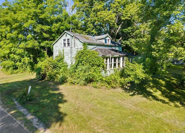 Property at 36 Washer Rd, Schroeppel, NY 13135, 3 beds, 1 bath