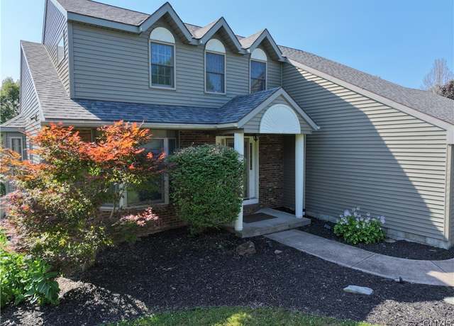 Property at 46 Harbor Brook Dr, Scriba, NY 13126, 3 beds, 3 baths