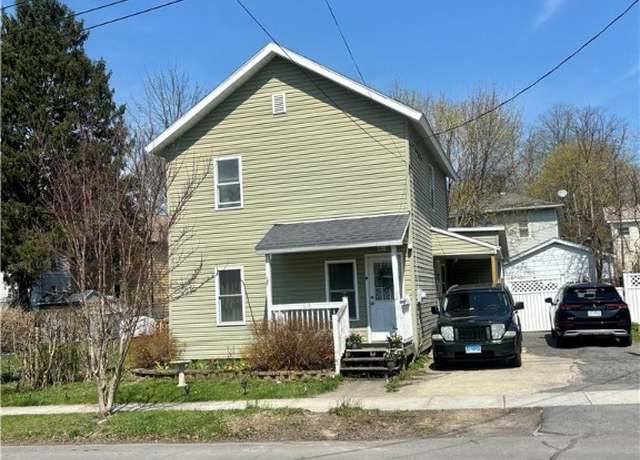 Property at 28 Delevan St, Auburn, NY 13021, 3 beds, 1 bath