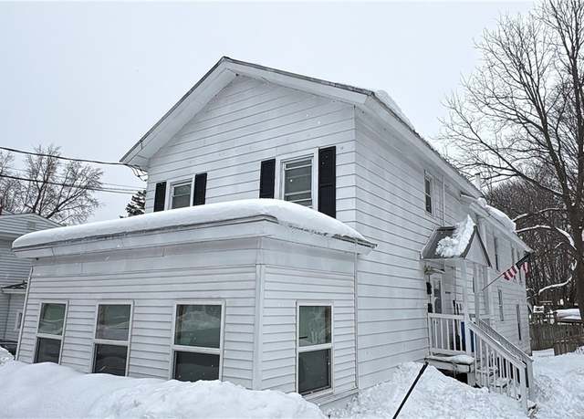 Property at 7 S 4th St, Fulton, NY 13069, 3 beds, 4 baths