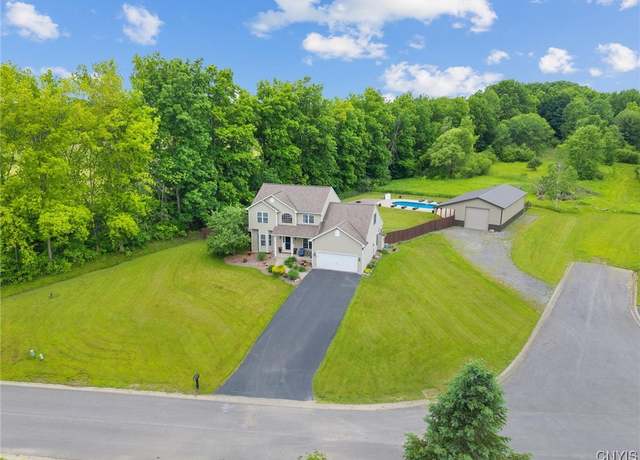 Property at 7 Oneida View Dr, Schroeppel, NY 13132, 4 beds, 2.5 baths