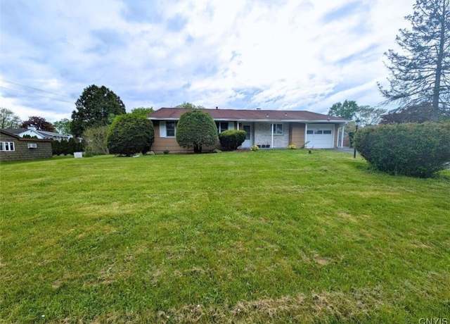 Property at 7565 Audrey Dr, Clay, NY 13212, 3 beds, 2 baths