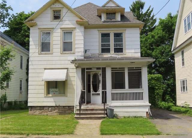 Property at 425 Douglas St, Syracuse, NY 13203, 3 beds, 1 bath