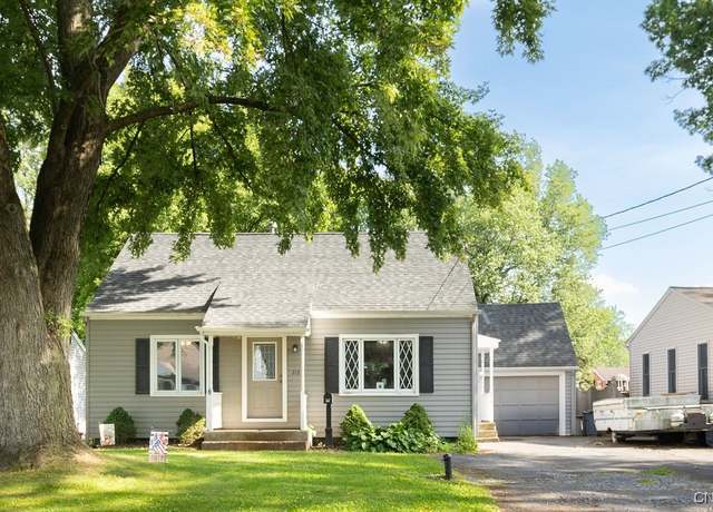 Property at 213 Roxann Ave, Cicero, NY 13212, 3 beds, 1.5 baths