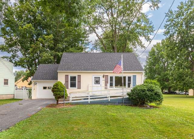 Property at 405 Edgerton St, Manlius, NY 13116, 4 beds, 1 bath