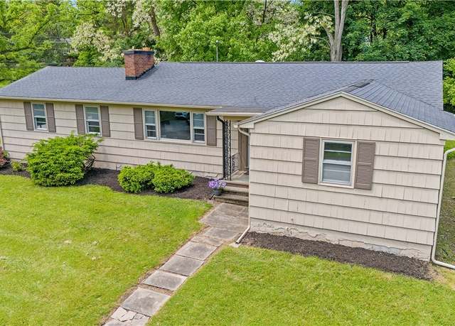 Property at 110 Elmsford Rd, Dewitt, NY 13214, 3 beds, 2 baths