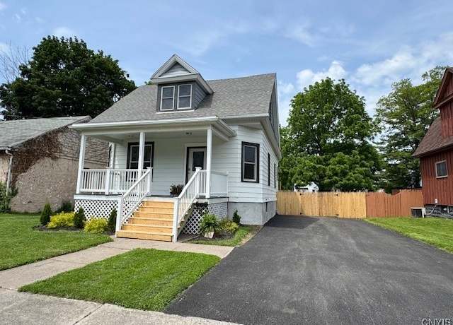 Property at 338 Leonard St, Oneida, NY 13421, 3 beds, 2 baths