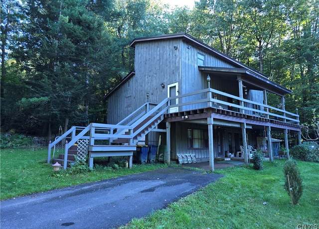 Property at 7905 Hall Rd, Vienna, NY 13042, 4 beds, 2 baths