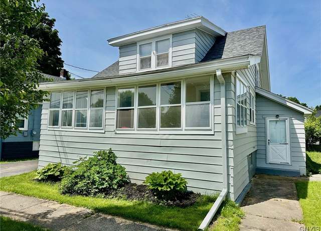 Property at 131 Hazelhurst Ave, Syracuse, NY 13206, 4 beds, 2 baths