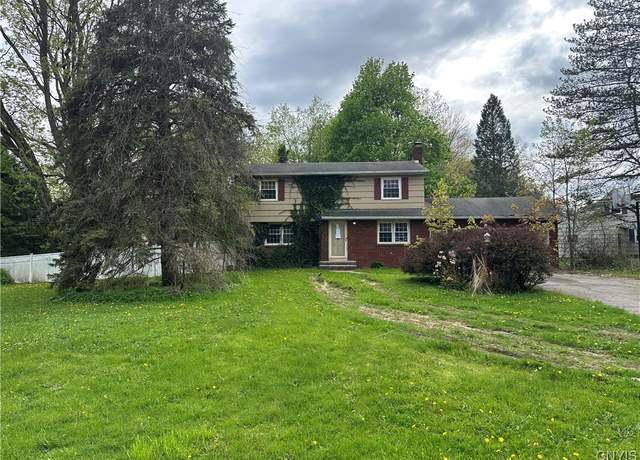 Property at 39 Wilelen Rd, Chili, NY 14624, 4 beds, 2 baths