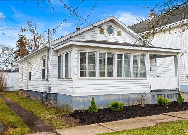 Property at 1609 Brinckerhoff Ave, Utica, NY 13501, 3 beds, 1 bath