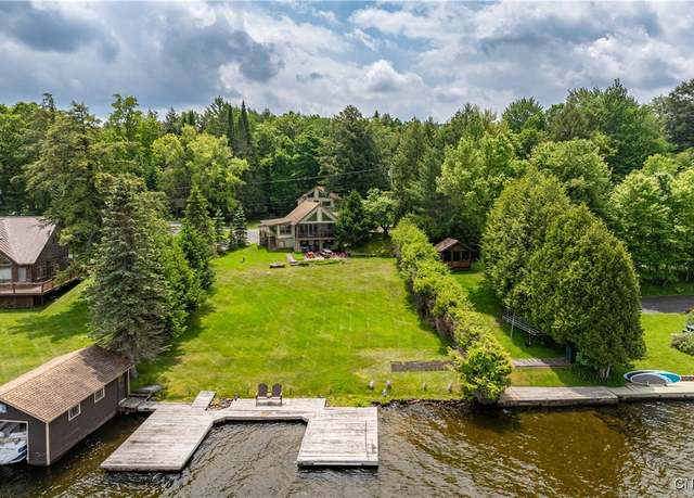 Property at 14 Neodak Shrs, Inlet, NY 13660, 2 beds, 1 bath