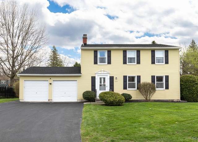 Property at 4242 Stepping Stone Ln, Clay, NY 13090, 4 beds, 2.5 baths