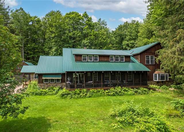 Property at 8521 Turin Rd, Rome, NY 13440, 8 beds, 3 baths