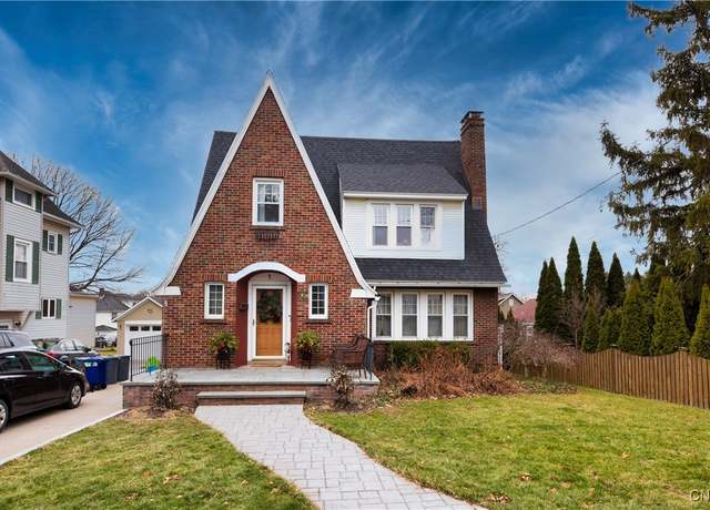Property at 1 Alden Ave, Auburn, NY 13021, 3 beds, 1.5 baths