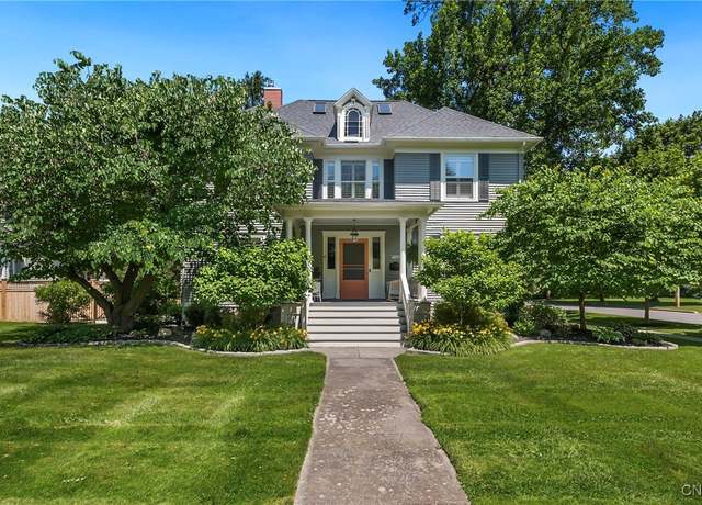 Property at 49 Academy St, Skaneateles, NY 13152, 3 beds, 3.5 baths