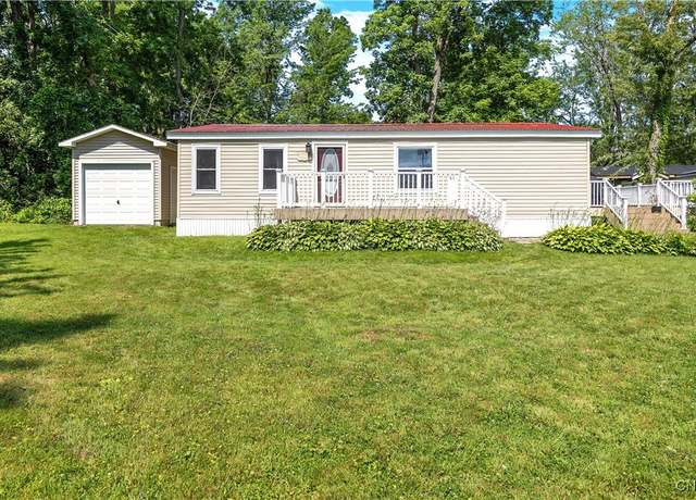 Property at 9227 Wilson Cove Rd, Lenox, NY 13032, 3 beds, 2 baths