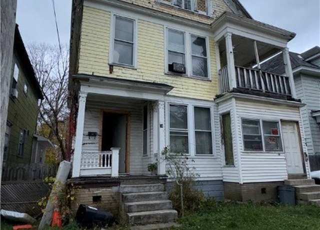 Property at 32 Waverly Pl #34, Utica, NY 13502, 6 beds, 2 baths