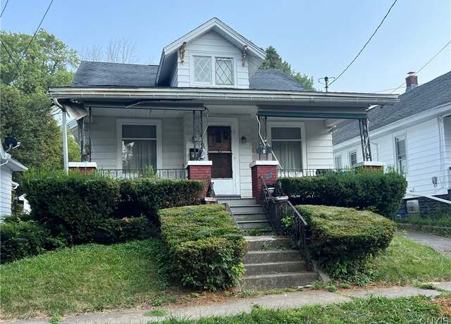 Property at 1649 Bennett St, Utica, NY 13502, 4 beds, 1 bath