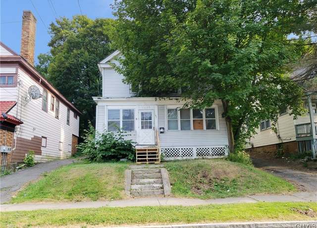 Property at 1609 Bellevue Ave, Syracuse, NY 13204, 3 beds, 1 bath