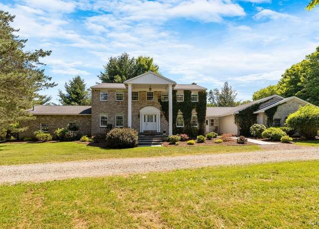 Property at 32 Lincoln Ave, Mexico, NY 13114, 4 beds, 5 baths