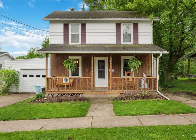Property at 6 Richardson Ave, Auburn, NY 13021, 3 beds, 1.5 baths