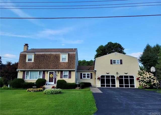 Property at 121 Maple Dr, Frankfort, NY 13340, 4 beds, 1.5 baths