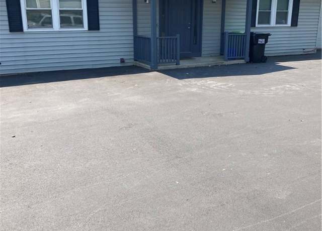 Property at 99 Buckley Rd, Salina, NY 13088, 5 beds, 3 baths