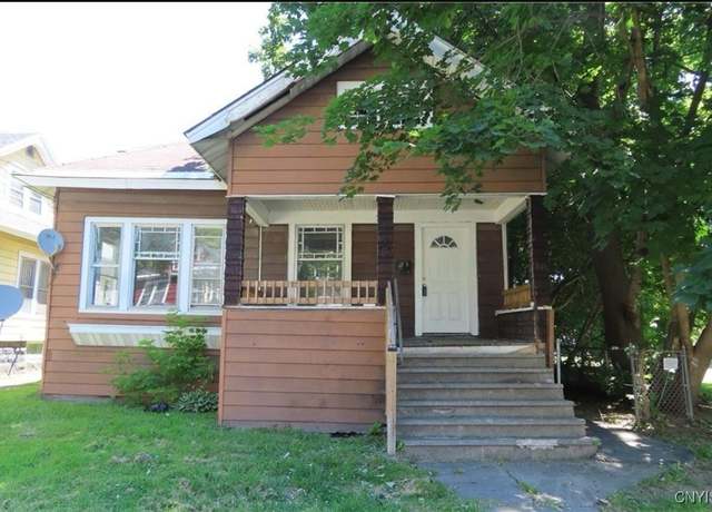 Property at 243 Palmer Ave, Syracuse, NY 13207, 4 beds, 1.5 baths