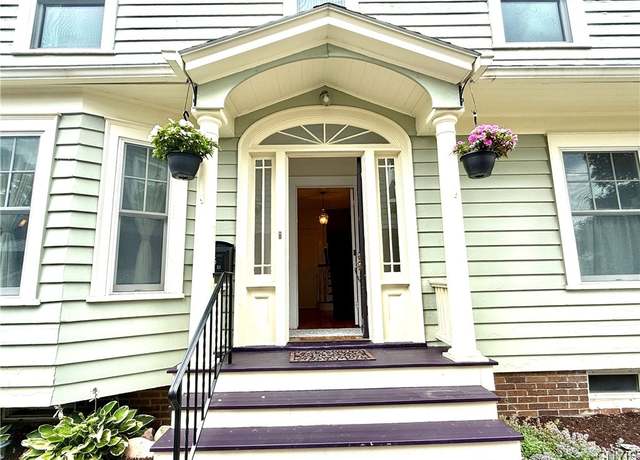 Property at 135 Hampton Rd, Syracuse, NY 13203, 4 beds, 2.5 baths