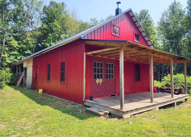 Property at 620 Albion Cross Rd, Albion, NY 13142, 2 beds, 0.5 baths