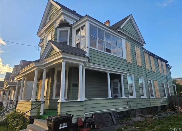 Property at 728 Park Ave, Syracuse, NY 13204, 7 beds, 2 baths